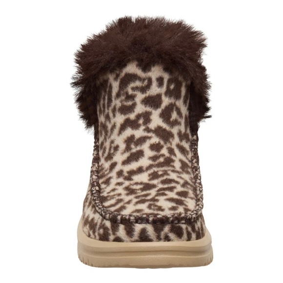 Hey Dude Camden Brushed Leopard Cozy Boots - Women’s Size 8 NWT - Picture 7 of 9
